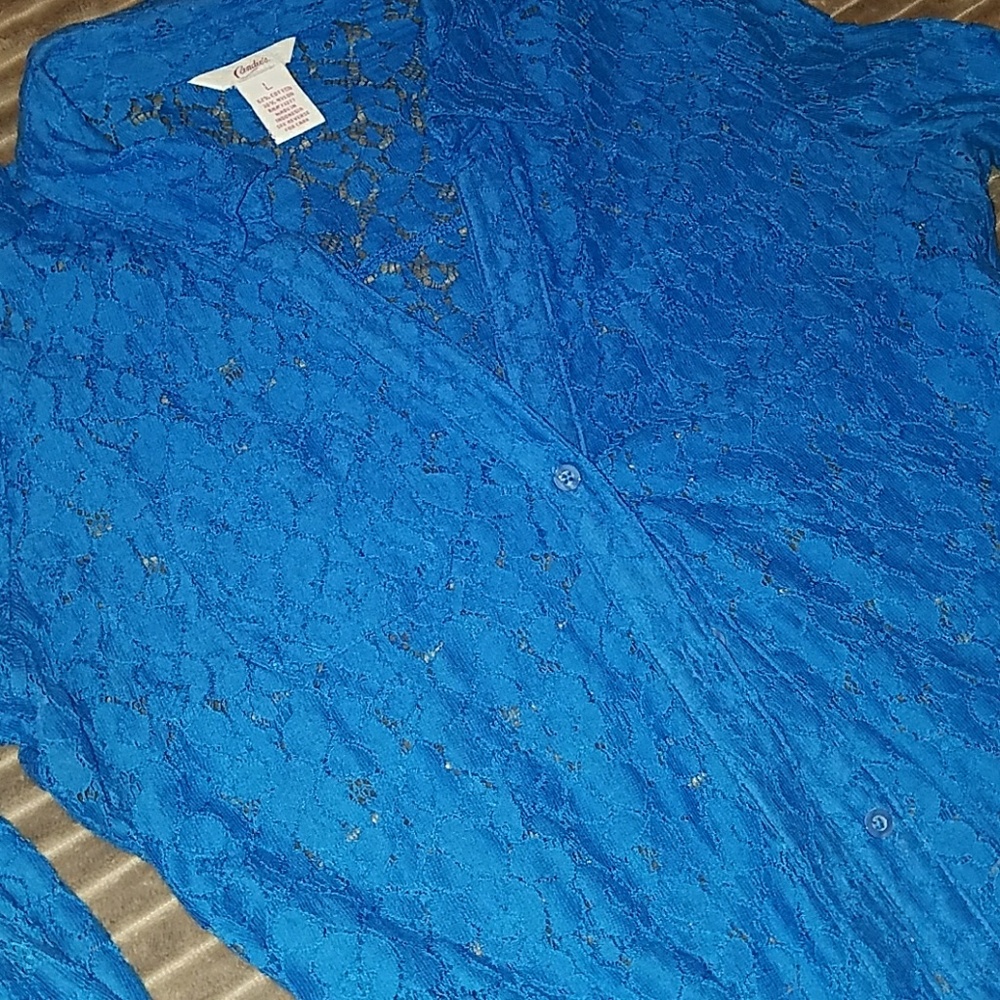 Button up - Picture 2 of 3